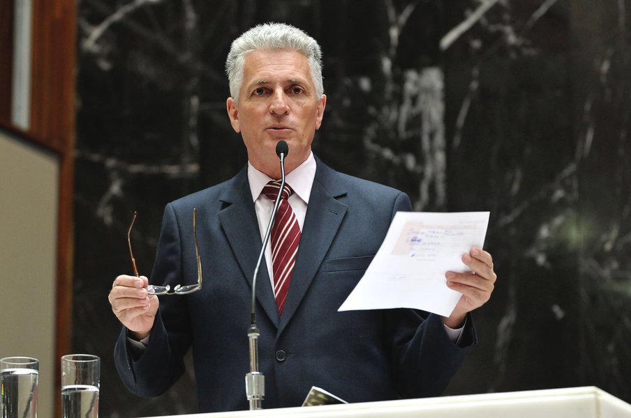 Correia: é urgente que Moro seja afastado de qualquer processo referente ao PT (Foto: W.Dias) Correia: é urgente que Moro seja afastado de qualquer processo referente ao PT