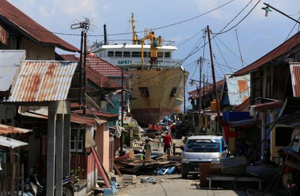 ONU alerta sobre risco de epidemias e de abuso de crianças na ilha de Celebes (Foto: REUTERS-Beawiharta) ONU alerta sobre risco de epidemias e de abuso de crianças na ilha de Celebes