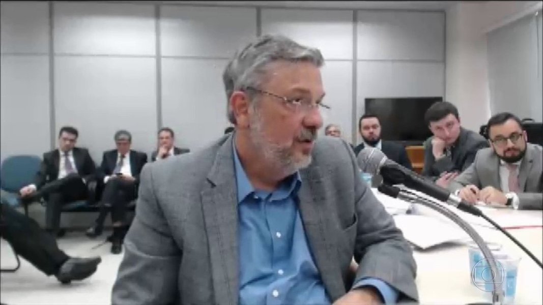 Palocci fala em mais mil MPs, mas governos petistas só editaram 642 Palocci fala em mais mil MPs, mas governos petistas só editaram 642