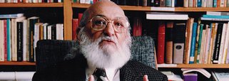 Intolerância e ataques à democracia: a relevância de Paulo Freire e de seu esperançar Intolerância e ataques à democracia: a relevância de Paulo Freire e de seu esperançar