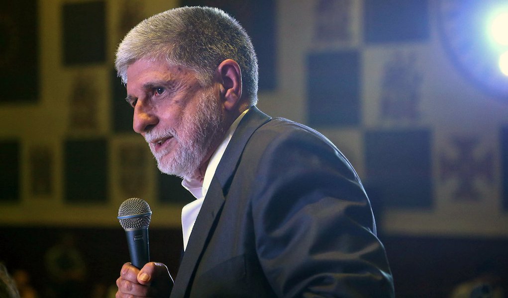 Celso Amorim: militares da tutela saudosista perdem peso e força (Foto: Paulo Pinto/Agencia PT) Celso Amorim: militares da tutela saudosista perdem peso e força