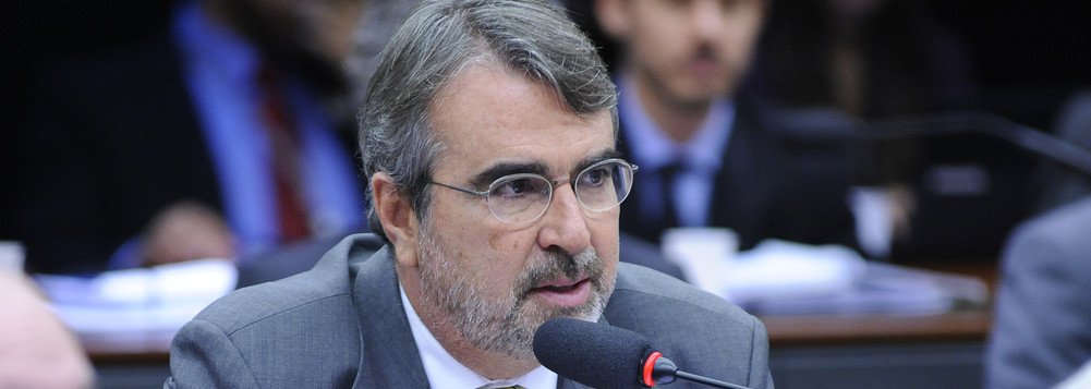Fontana: Bolsonaro quer vencer a eleição com o Brasil do medo (Foto: Alex Ferreira - Câmara) Fontana: Bolsonaro quer vencer a eleição com o Brasil do medo