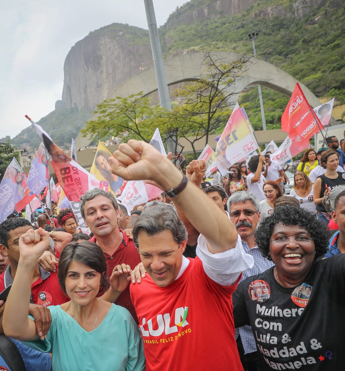 Entre as mulheres, Haddad já vence Bolsonaro no segundo turno: 44% a 38% (Foto: Ricardo Stuckert) Entre as mulheres, Haddad já vence Bolsonaro no segundo turno: 44% a 38%