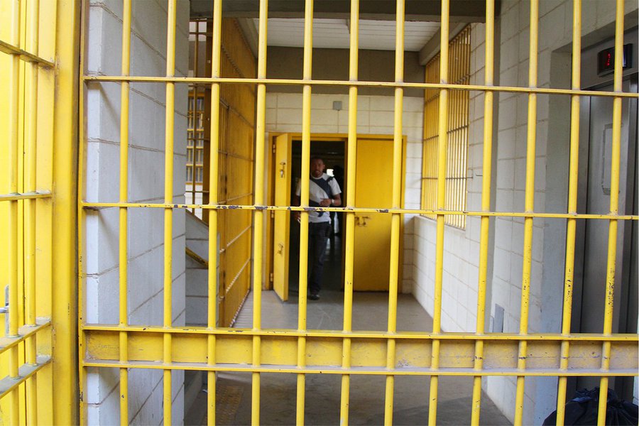 Datafolha indica que brasileiro quer a redução da maioridade penal Datafolha indica que brasileiro quer a redução da maioridade penal