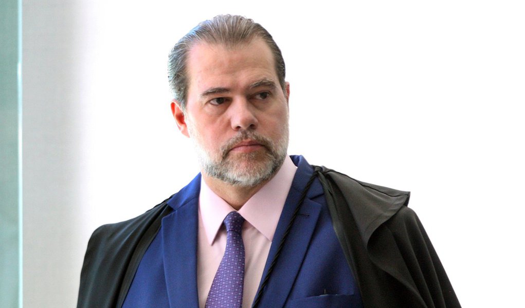 Tijolaço: Toffoli, o dócil, suspende liminar que soltaria 'o perigoso Lula' (Foto: Nelson Jr./SCO/STF ) Tijolaço: Toffoli, o dócil, suspende liminar que soltaria 'o perigoso Lula'