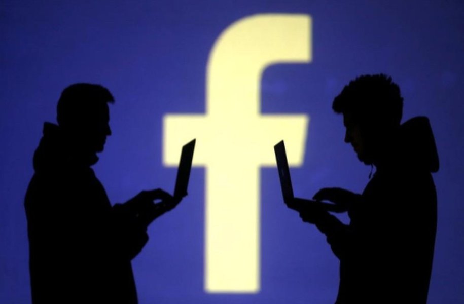 Facebook não protege seus moderadores de trauma mental, afirma processo Facebook não protege seus moderadores de trauma mental, afirma processo