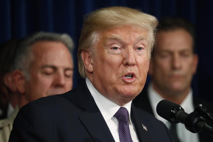 Apoio a impeachment de Trump cresce entre norte-americanos, diz pesquisa (Foto: Kevin Lamarque) Apoio a impeachment de Trump cresce entre norte-americanos, diz pesquisa
