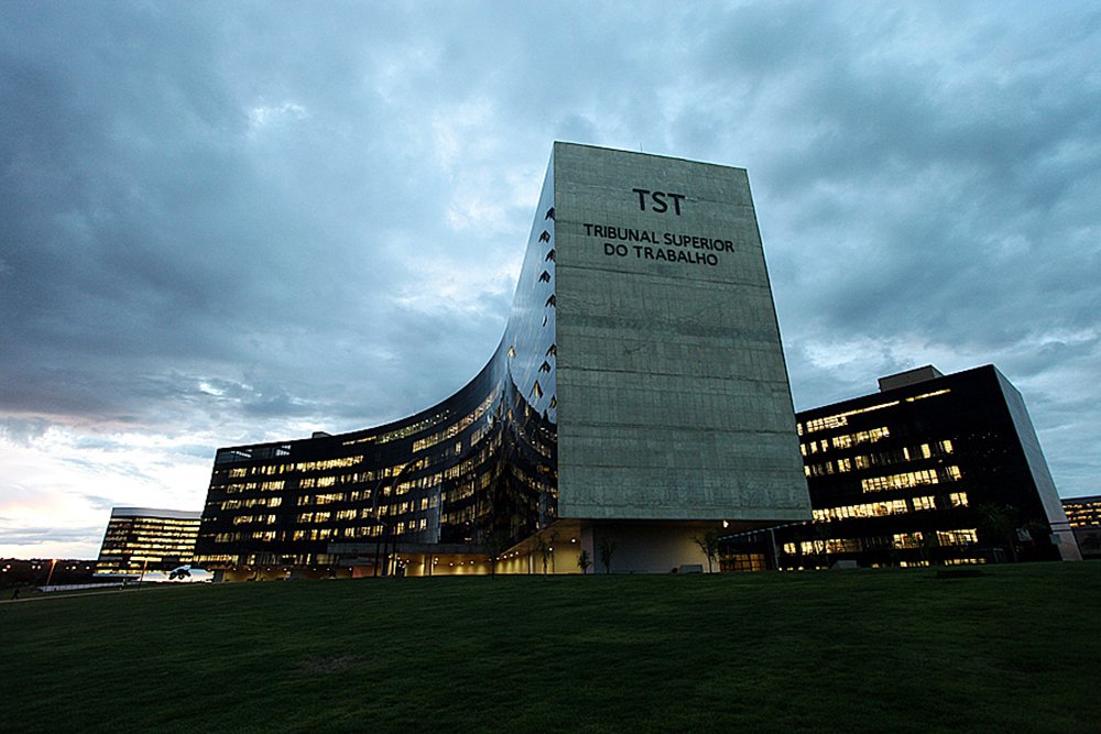 Controlar ida de funcionário ao banheiro pode dar indenização (Foto: TST ) Controlar ida de funcionário ao banheiro pode dar indenização