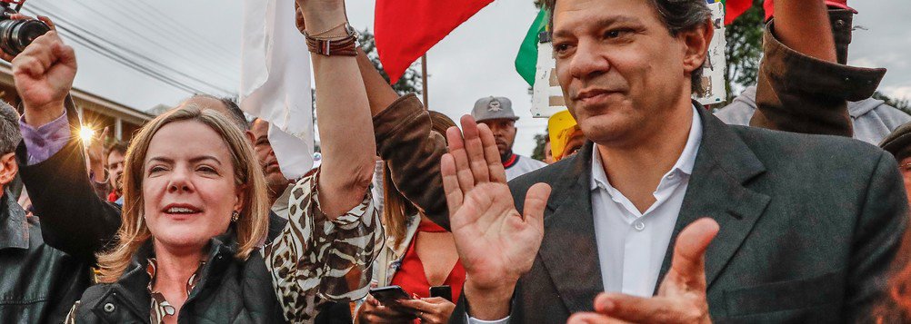 Bloco de oposição: não é hora de arrumar o paletó e sim de arregaçar as mangas (Foto: Rafael Ribeiro) Bloco de oposição: não é hora de arrumar o paletó e sim de arregaçar as mangas