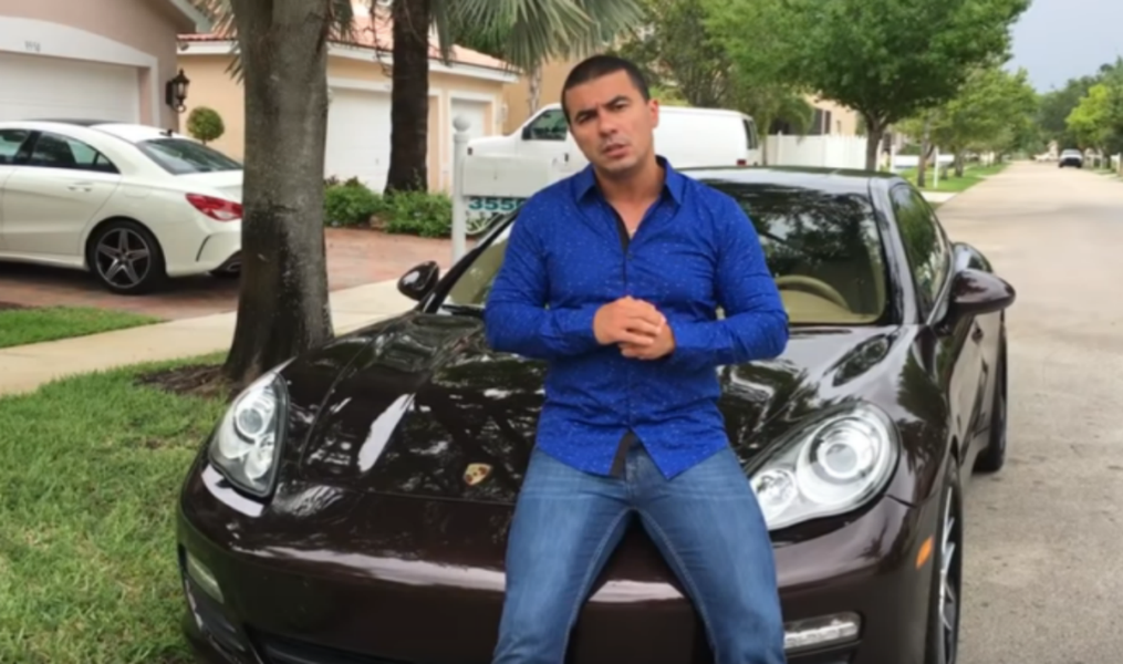 Eleito deputado, youtuber bolsonarista se diz arrependido: era mais fácil ficar em Miami Eleito deputado, youtuber bolsonarista se diz arrependido: era mais fácil ficar em Miami