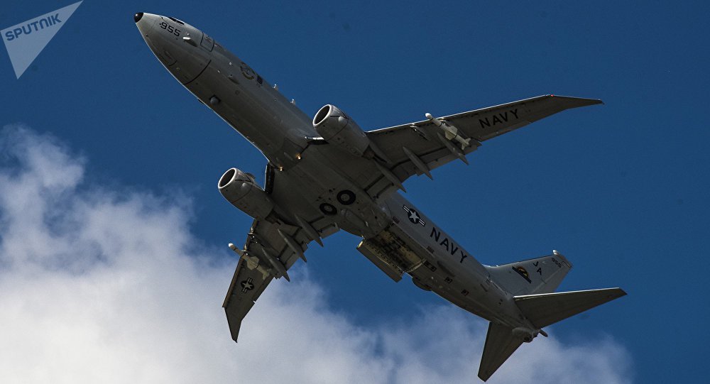 EUA fazem voo de aeronave espiã perto do litoral da Crimeia EUA fazem voo de aeronave espiã perto do litoral da Crimeia