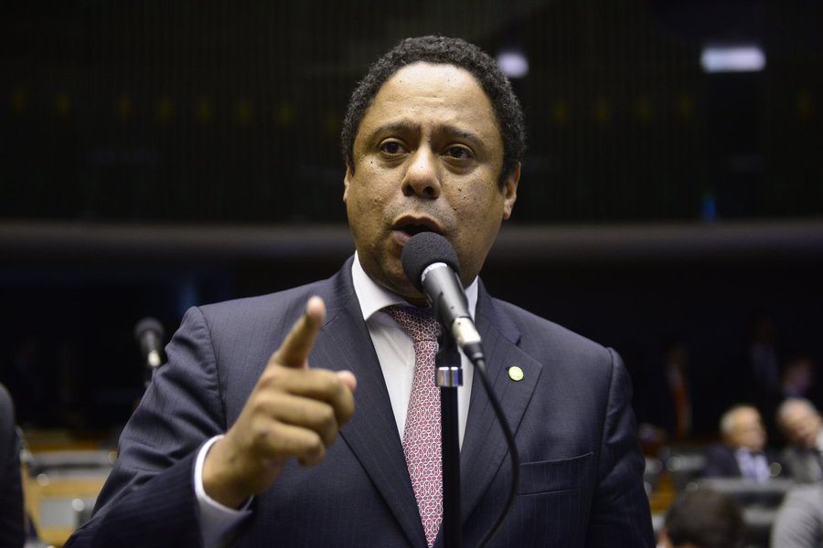 Orlando sobre Bolsonaro: desça do palanque e assuma postura de presidente eleito (Foto: Agência Câmara) Orlando sobre Bolsonaro: desça do palanque e assuma postura de presidente eleito
