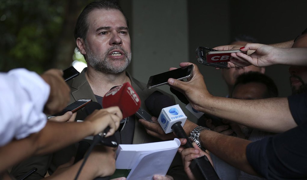 STF adia julgamento sobre necessidade de aviso prévio para manifestações (Foto: José Cruz/Agência Brasil) STF adia julgamento sobre necessidade de aviso prévio para manifestações