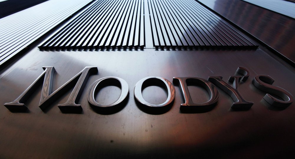 Sinais do declínio: relatório da Moody's aponta que prosperidade dos EUA está em risco Sinais do declínio: relatório da Moody's aponta que prosperidade dos EUA está em risco