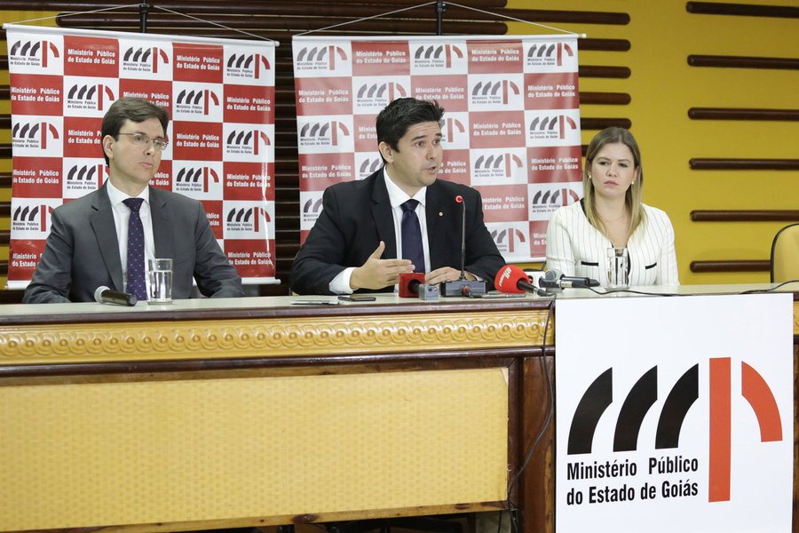 Caso João de Deus pode ser maior escândalo sexual do país, diz promotor Caso João de Deus pode ser maior escândalo sexual do país, diz promotor