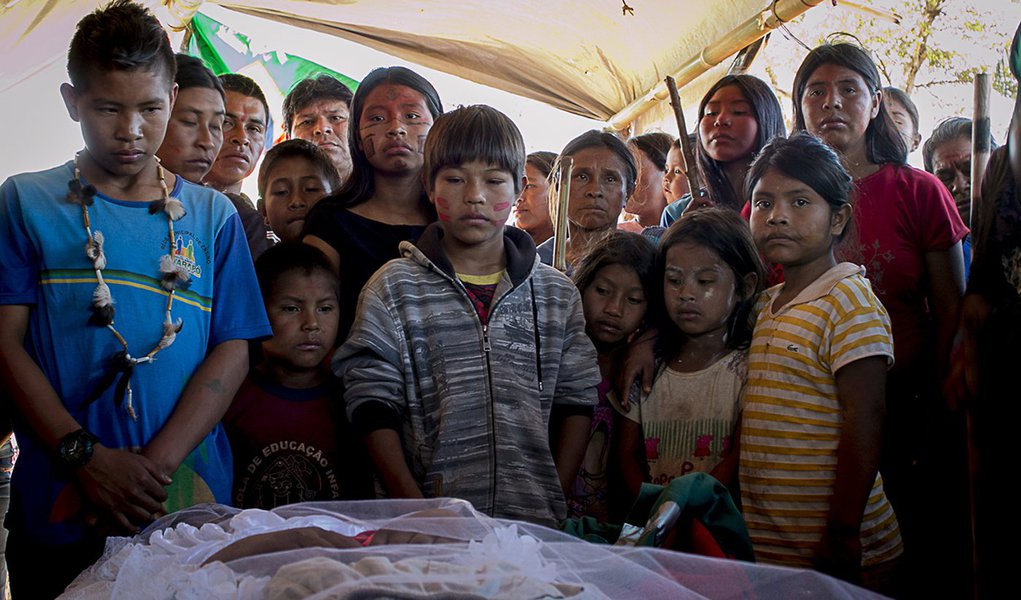 Pai de Guarani Kaiowá assassinado no massacre de Caarapó é preso (Foto: Ana Mendes/Imagens Humanas/CIMI) Pai de Guarani Kaiowá assassinado no massacre de Caarapó é preso