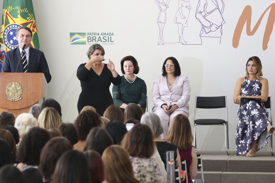 Elas não são jóias! (Foto: Valter Campanato/Agência Brasil) Elas não são jóias!