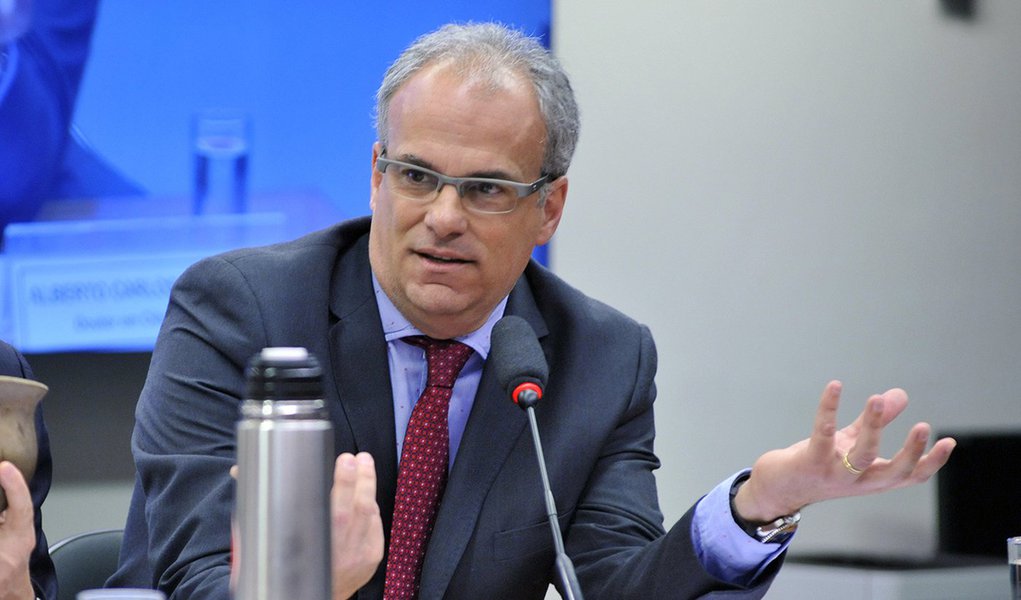 Impeachment fez o PT crescer, diz cientista político Impeachment fez o PT crescer, diz cientista político