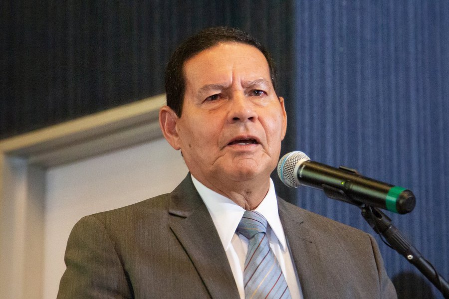 Mourão diz que Lula deve ir ao velório: questão humanitária (Foto: Romério Cunha/VPR) Mourão diz que Lula deve ir ao velório: questão humanitária
