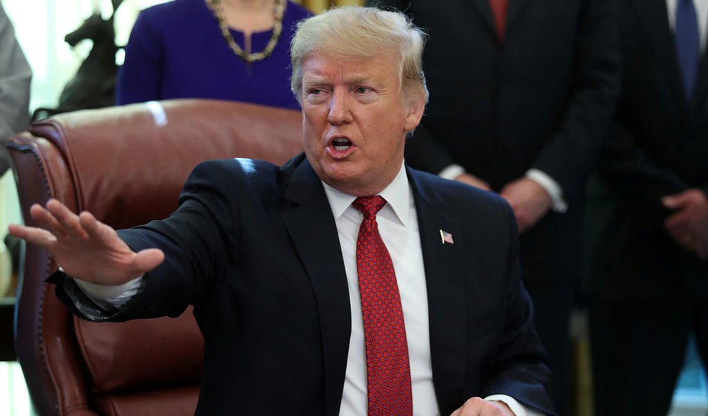 'Trump é racista, bandido e trapaceiro', diz ex-advogado de presidente dos EUA a parlamentares (Foto: REUTERS/Jonathan Ernst) 'Trump é racista, bandido e trapaceiro', diz ex-advogado de presidente dos EUA a parlamentares