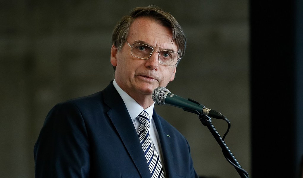 Para evitar derrota, Bolsonaro revoga decreto sobre lei do sigilo (Foto: Alan Santos/PR) Para evitar derrota, Bolsonaro revoga decreto sobre lei do sigilo