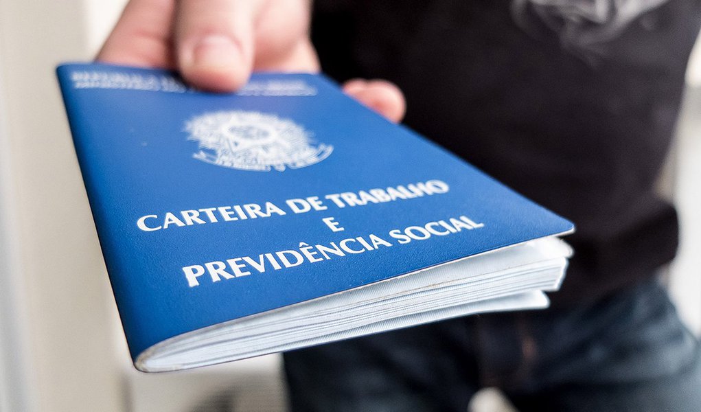 EUA devem R$ 134 milhões para Previdência brasileira (Foto: Rafael Neddermeyer/ Fotos Publicas) EUA devem R$ 134 milhões para Previdência brasileira