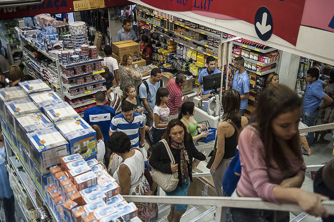 Intenção de consumo das famílias cresce 2,7% de janeiro para fevereiro (Foto: ABR) Intenção de consumo das famílias cresce 2,7% de janeiro para fevereiro