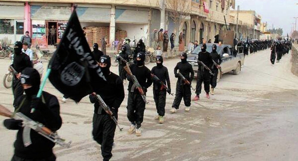 Último enclave do terrorista 'Estado Islâmico' começa a se retirar da Síria Último enclave do terrorista 'Estado Islâmico' começa a se retirar da Síria