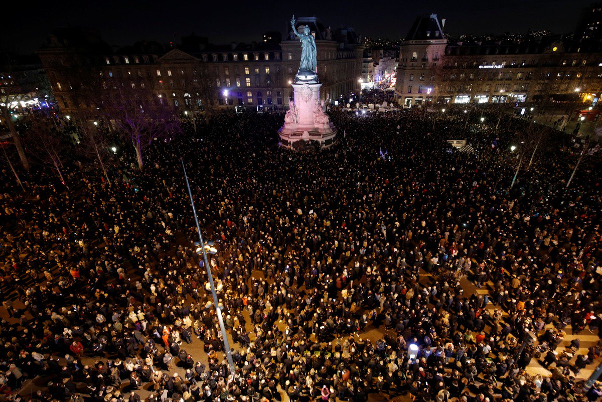 Franceses realizam manifestações contra antissemitismo Franceses realizam manifestações contra antissemitismo