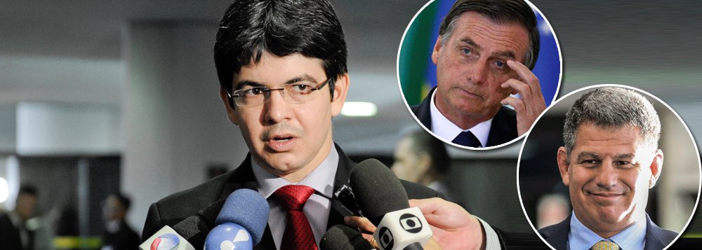 Randolfe: “nenhum governo pode tratar a imprensa como inimiga” Randolfe: “nenhum governo pode tratar a imprensa como inimiga”