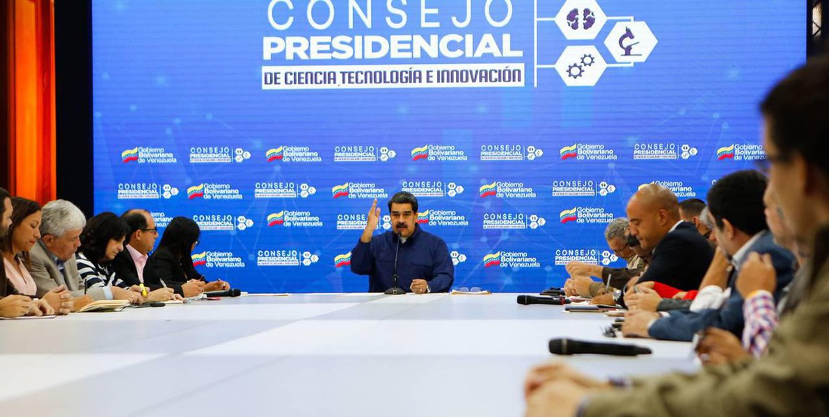Discurso de Trump teve estilo nazista, diz Maduro Discurso de Trump teve estilo nazista, diz Maduro