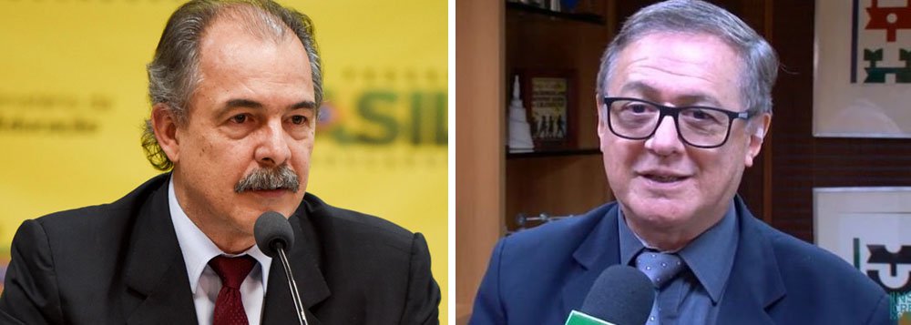Mercadante: Vélez poderia ser expulso do País por ofender brasileiros Mercadante: Vélez poderia ser expulso do País por ofender brasileiros