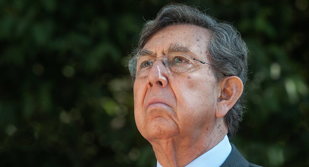 Bolsonaro serve aos EUA e não ao povo brasileiro, diz Cárdenas Bolsonaro serve aos EUA e não ao povo brasileiro, diz Cárdenas