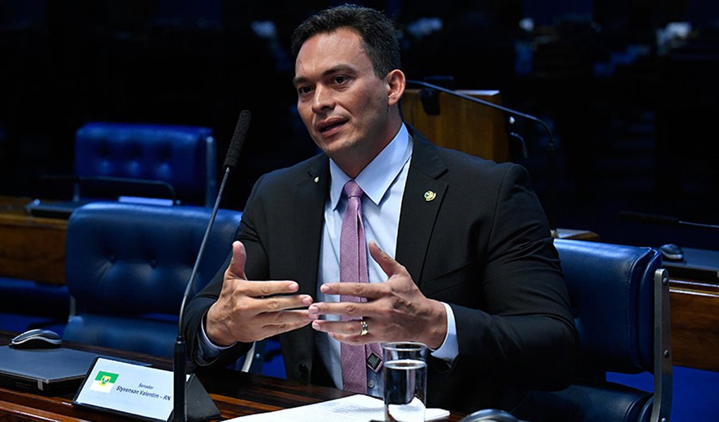 Para atingir o PT, senador quer criar CPI sobre gastos com anistiados políticos (Foto: Foto: Geraldo Magela/Agência Senado) Para atingir o PT, senador quer criar CPI sobre gastos com anistiados políticos