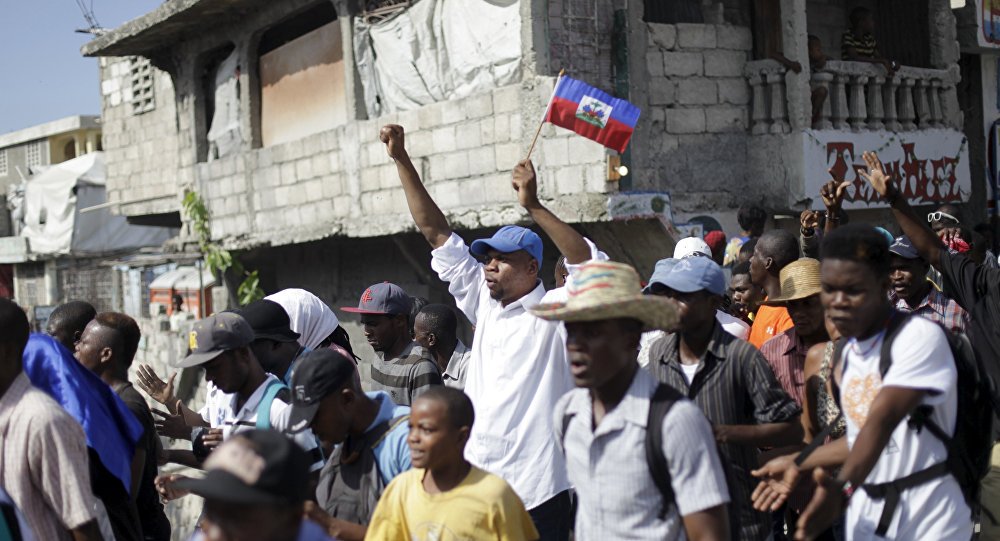 ONU tenta mediar conflito no Haiti e pôr fim à violência ONU tenta mediar conflito no Haiti e pôr fim à violência