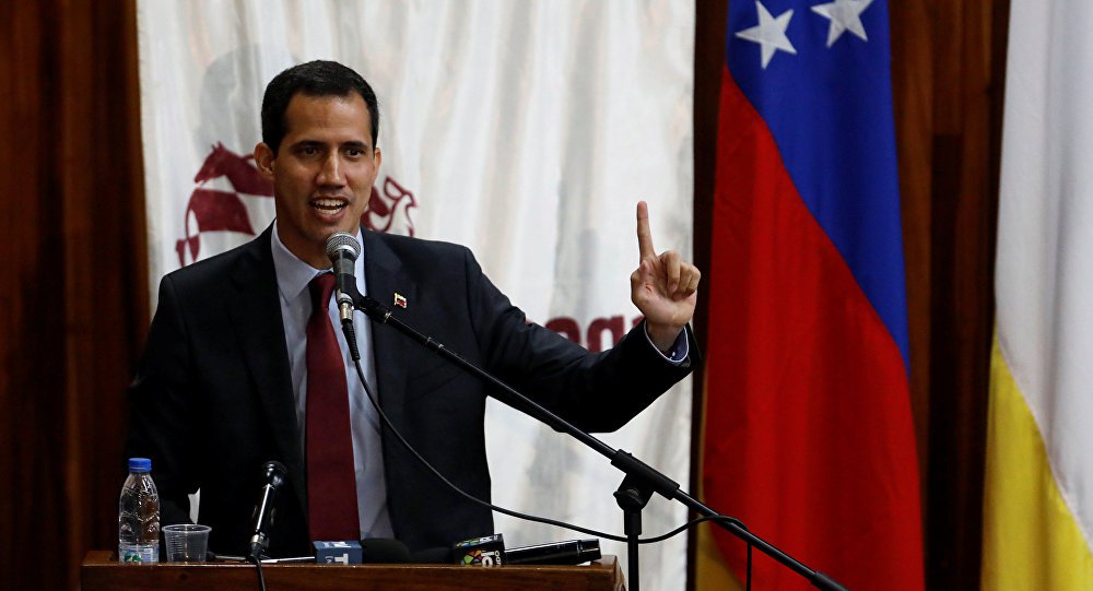 Guaidó dá prazo de oito dias para militares traírem Maduro (Foto: Reuters) Guaidó dá prazo de oito dias para militares traírem Maduro