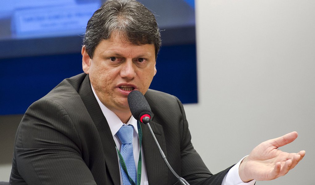 Pedágios em rodovias federais podem ter aumento de até 58% (Foto: Marcelo Camargo/Agência Brasil) Pedágios em rodovias federais podem ter aumento de até 58%