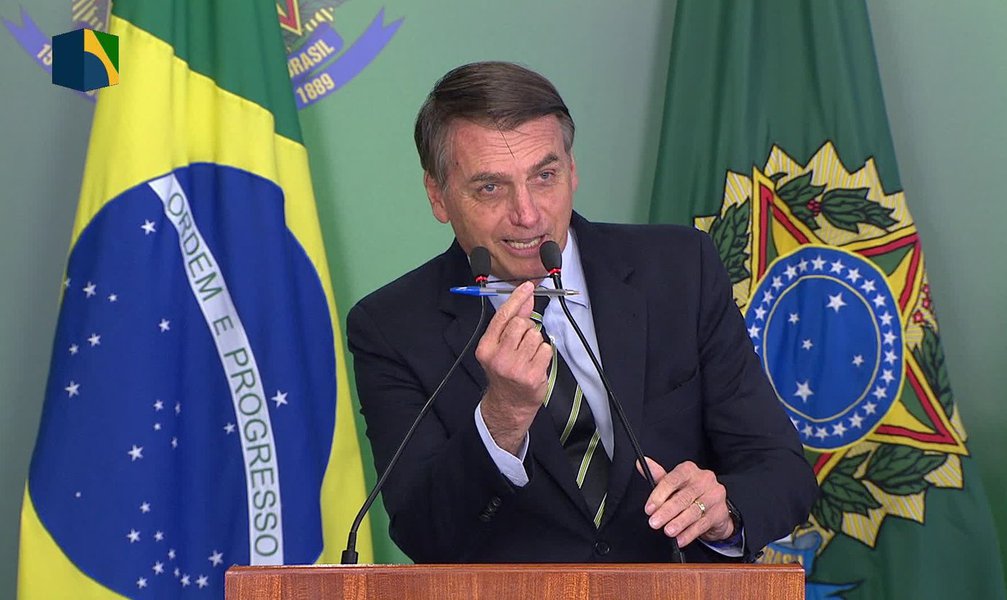 Brasil, um país desestruturado (Foto: Reprodução/NBR) Brasil, um país desestruturado