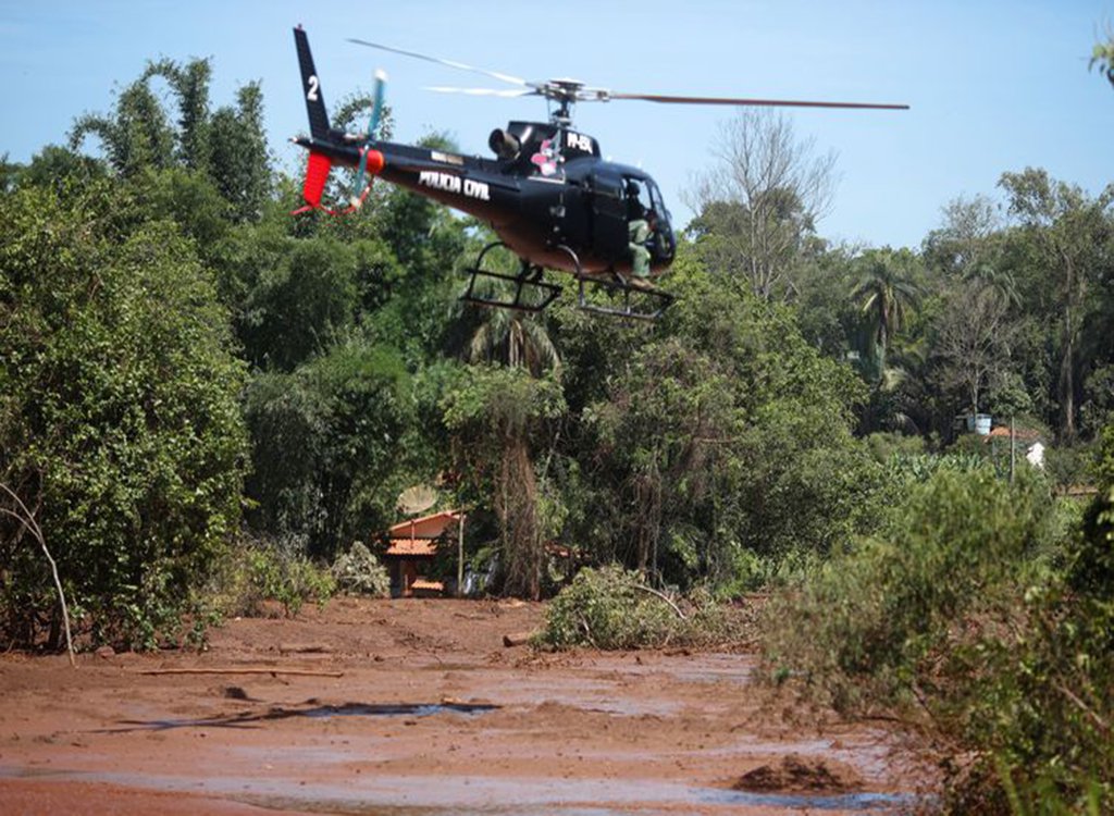 Vale inicia evacuação em Barão de Cocais-MG, diante de risco iminente (Foto: Adriano Machado/Reuters) Vale inicia evacuação em Barão de Cocais-MG, diante de risco iminente