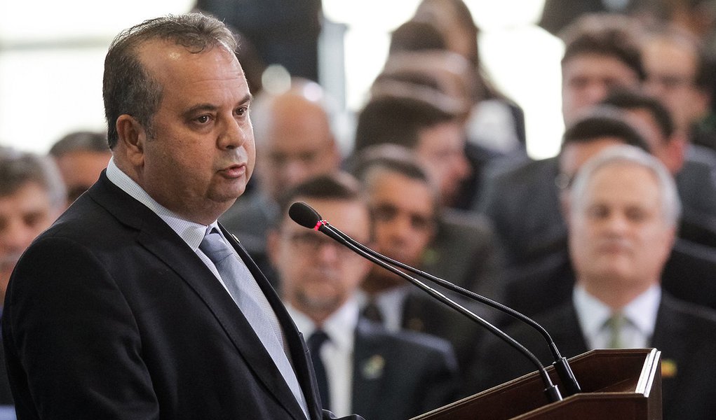 Projeto de reforma da Previdência deve ser apresentado entre os dias 19 e 21 Projeto de reforma da Previdência deve ser apresentado entre os dias 19 e 21