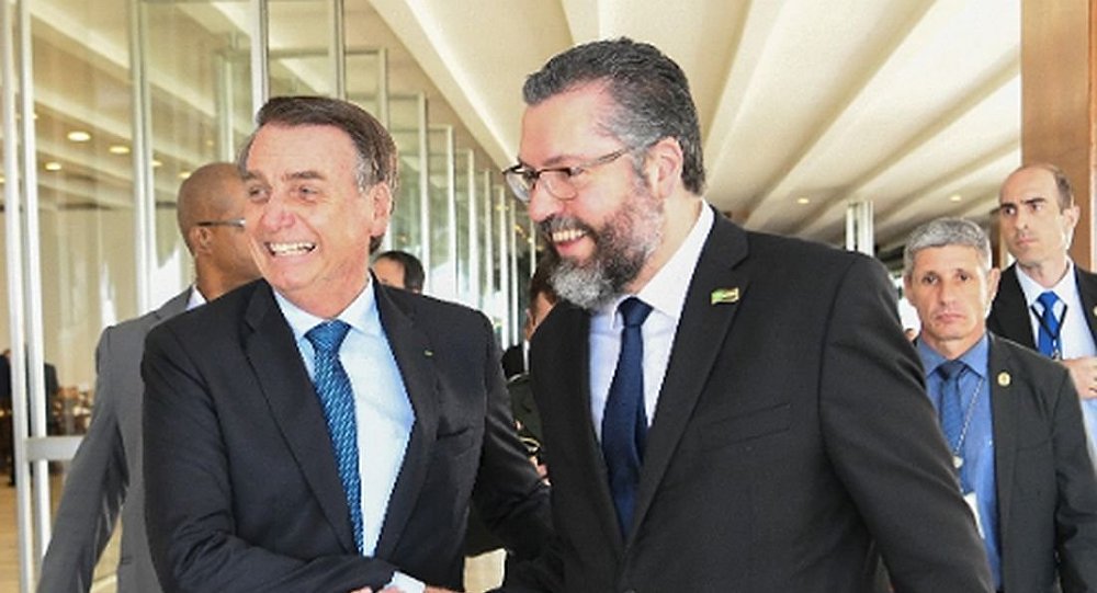 Militares brasileiros não participarão em intervenção dos EUA na Venezuela Militares brasileiros não participarão em intervenção dos EUA na Venezuela