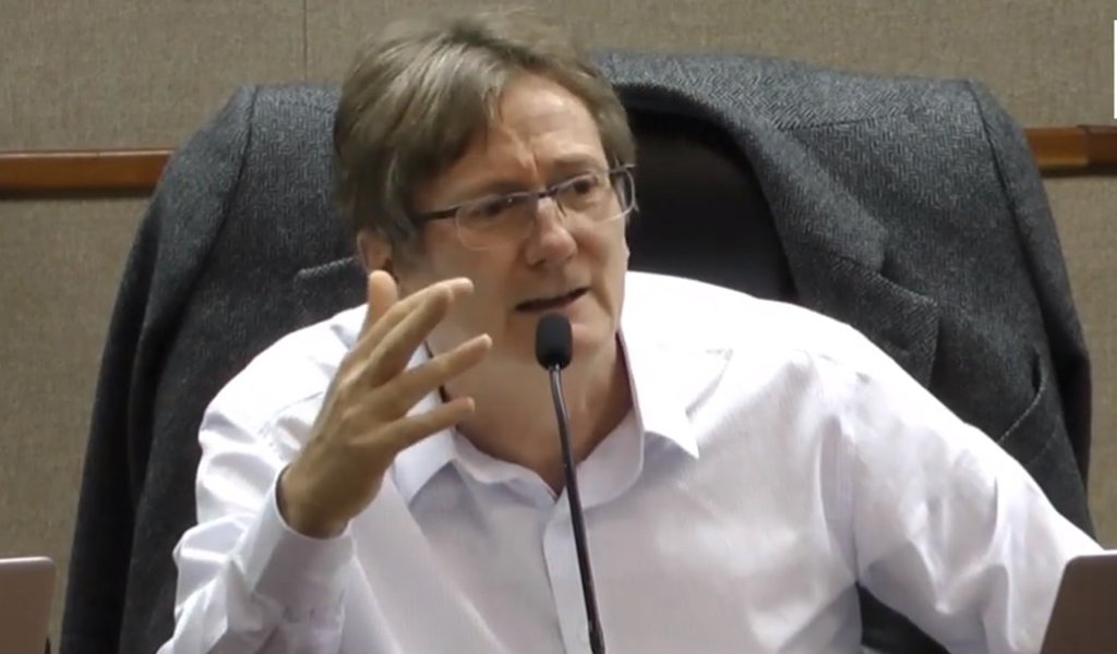 Reforma da Previdência prejudica fortemente os informais, diz pesquisador (Foto: Reprodução (Youtube)) Reforma da Previdência prejudica fortemente os informais, diz pesquisador