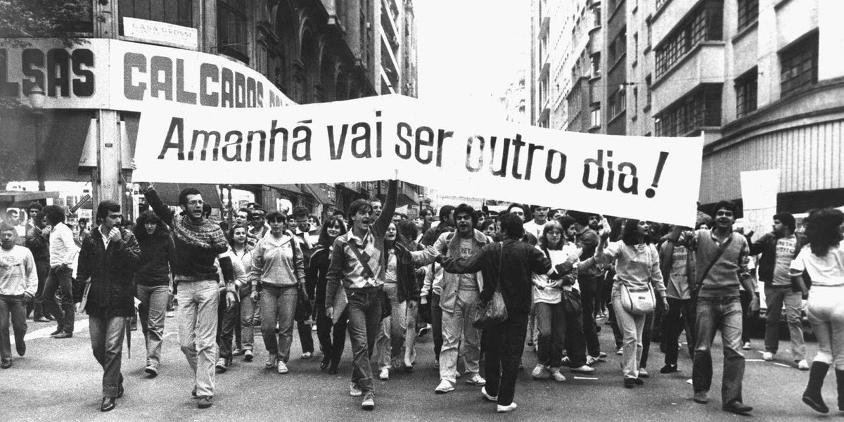Somos diferentes deles Somos diferentes deles