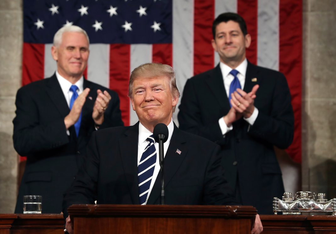Trump faz nesta terça-feira seu segundo discurso sobre o Estado da União Trump faz nesta terça-feira seu segundo discurso sobre o Estado da União
