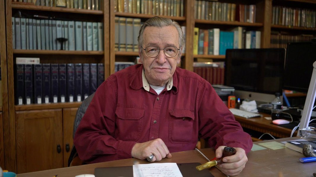 Olavo de Carvalho quer a Presidência para ele! Olavo de Carvalho quer a Presidência para ele!
