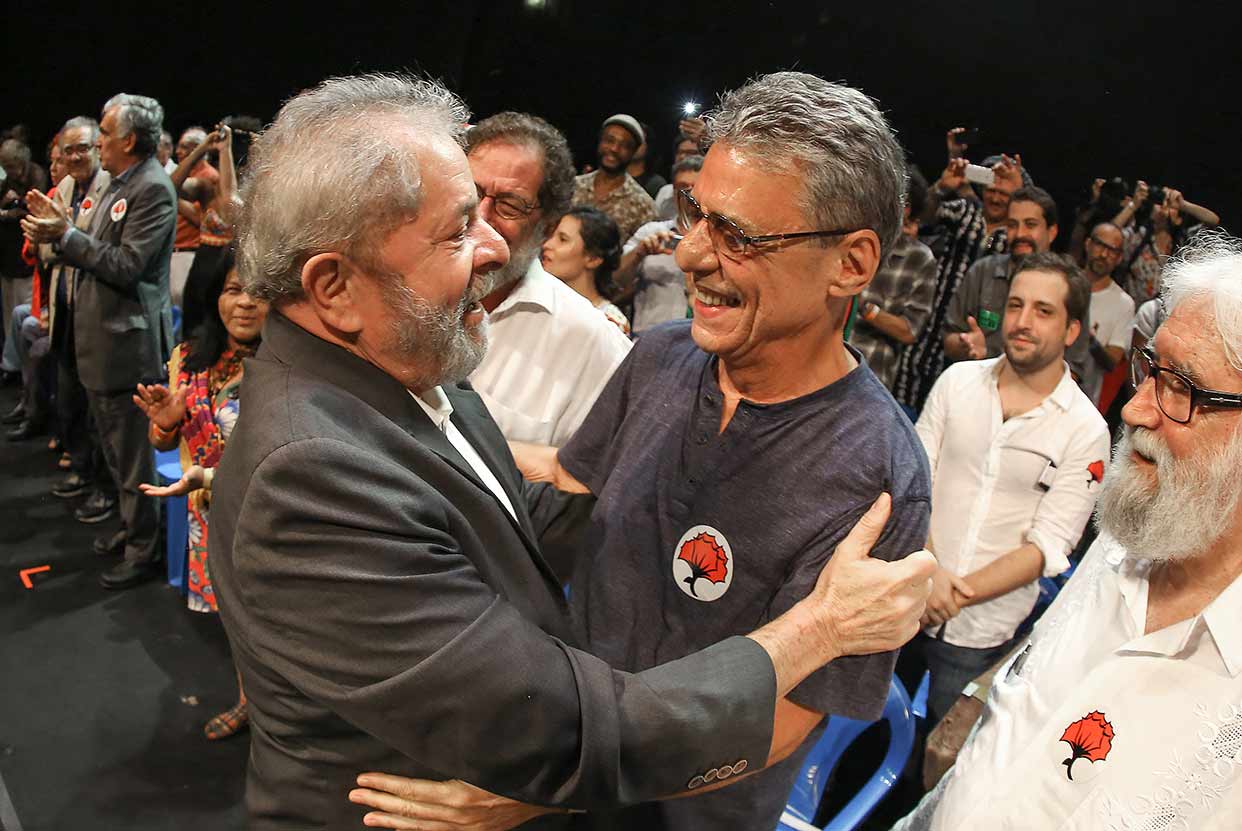 Chico Buarque se solidariza a Lula e repudia justiça cínica e covarde (Foto: Divulgação) Chico Buarque se solidariza a Lula e repudia justiça cínica e covarde