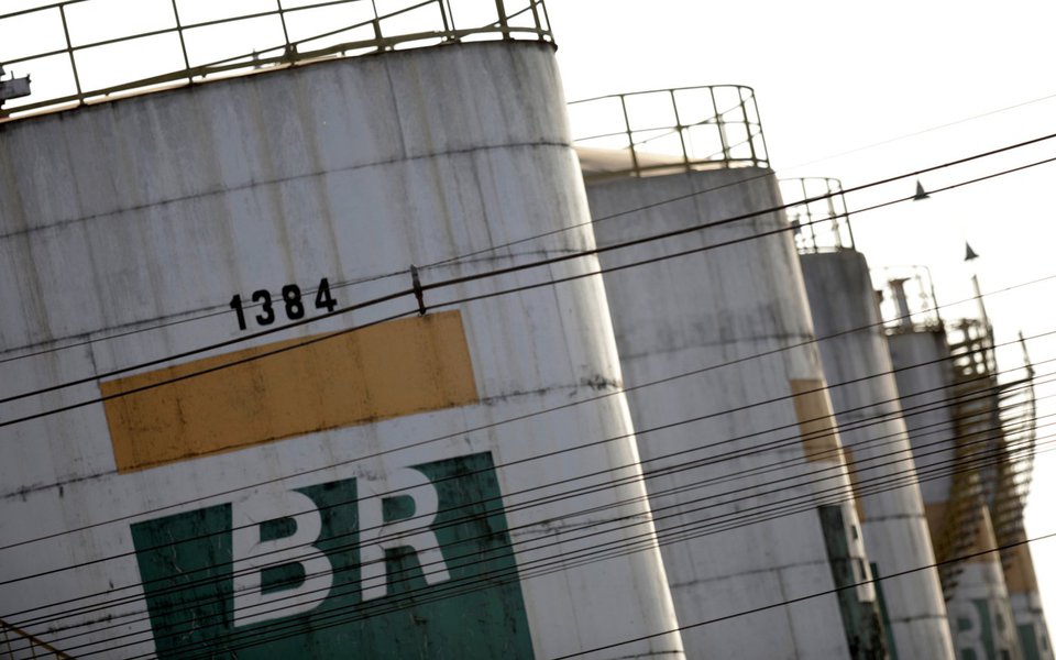 Plano Petros 3 proposto pela Petrobás é inaceitável e não resolve nada (Foto: REUTERS/Ueslei Marcelino) Plano Petros 3 proposto pela Petrobás é inaceitável e não resolve nada