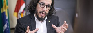 "A vida só é possível se for reinventada" (Foto: Guilherme Santos - Sul 21) "A vida só é possível se for reinventada"