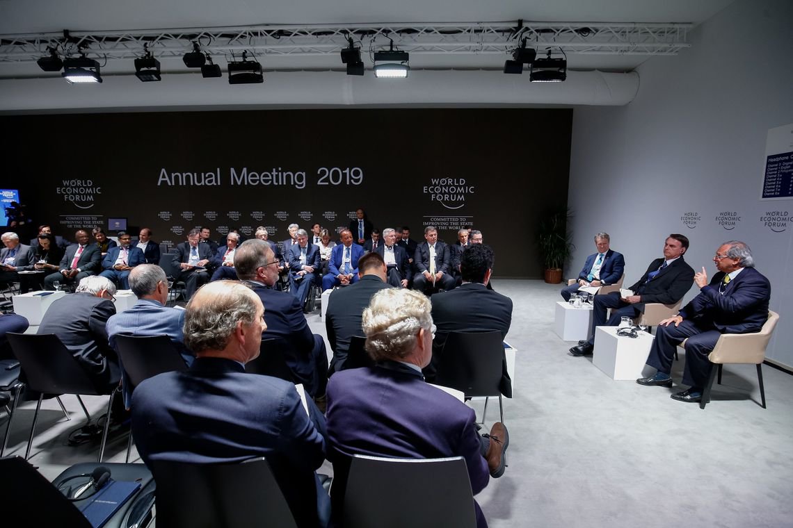A empresários em Davos, Bolsonaro diz que tirou comunismo do poder (Foto: Alan Santos/PR) A empresários em Davos, Bolsonaro diz que tirou comunismo do poder