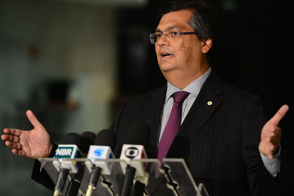 Flávio Dino diz que decreto sobre posse de armas é uma 'gambiarra jurídica' (Foto: Fabio Rodrigues Pozzebom/Agência Brasil) Flávio Dino diz que decreto sobre posse de armas é uma 'gambiarra jurídica'